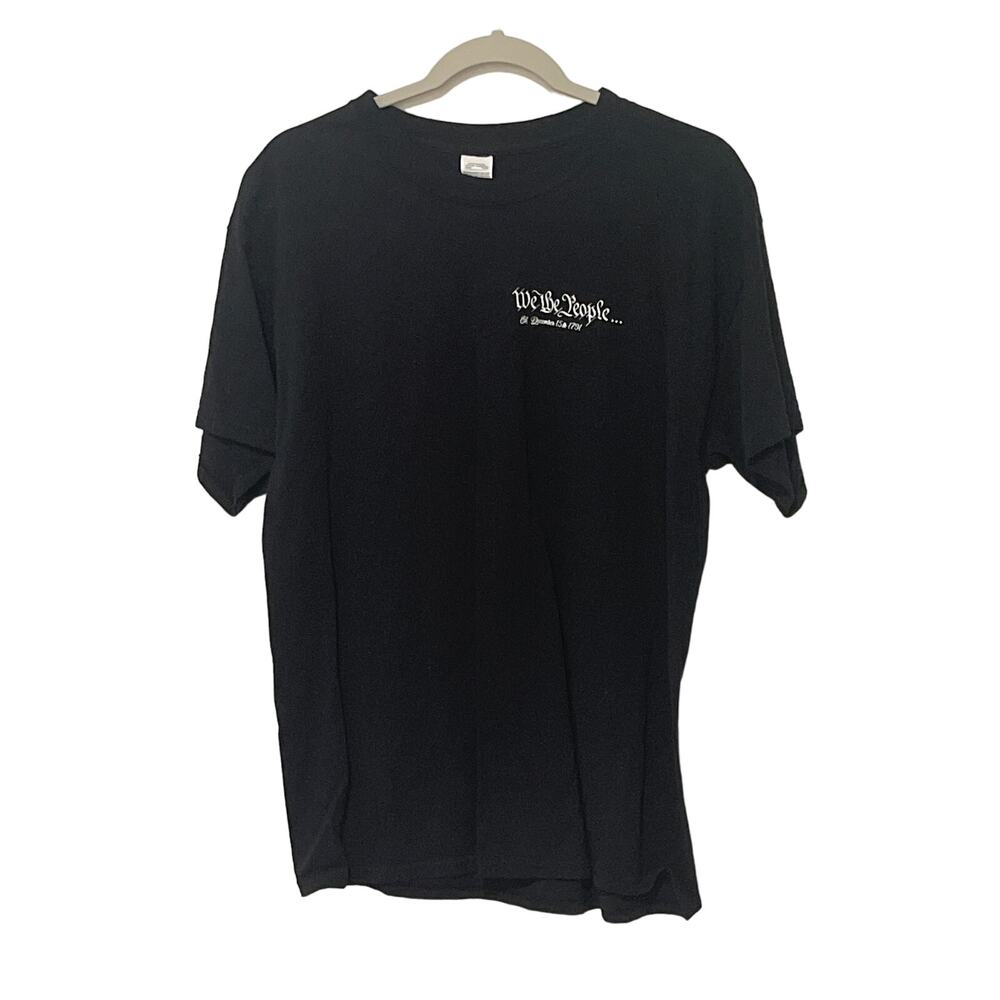 We The People tee size L